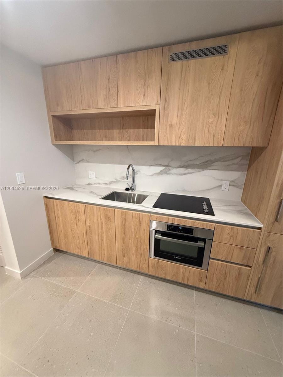 11 NE 6th Street 706, Miami, FL 33132 photo 17