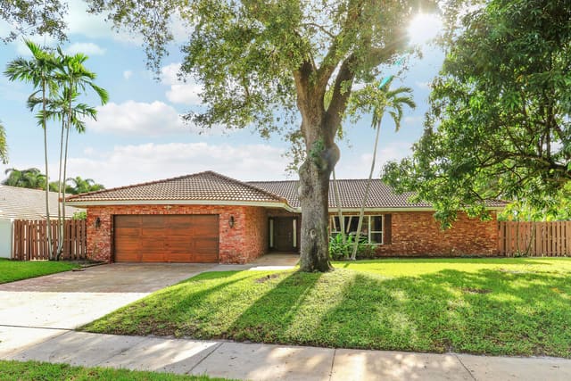 100 SW 15th Court, Boca Raton, FL 33486