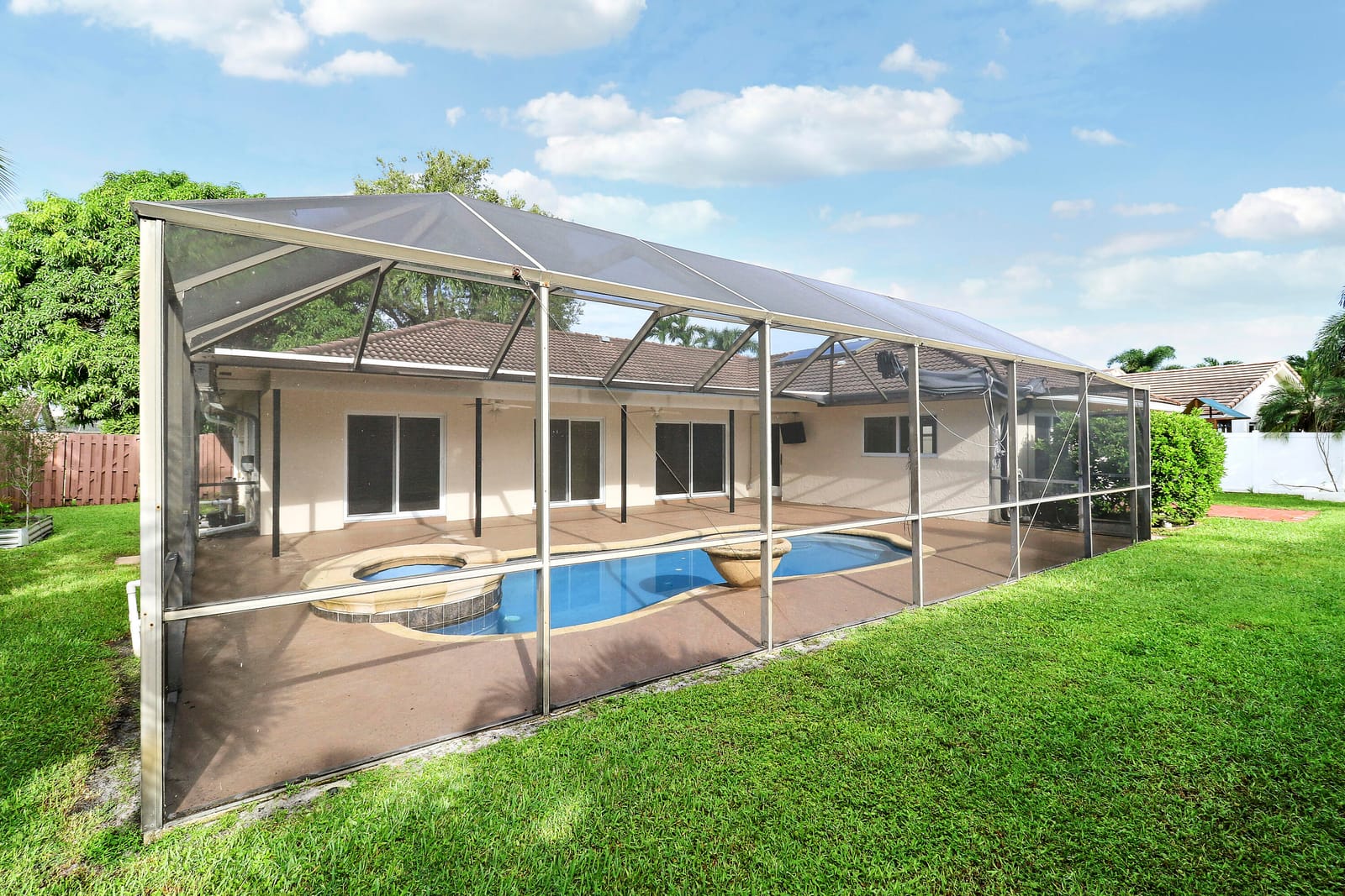 100 SW 15th Court, Boca Raton, FL 33486 photo 2