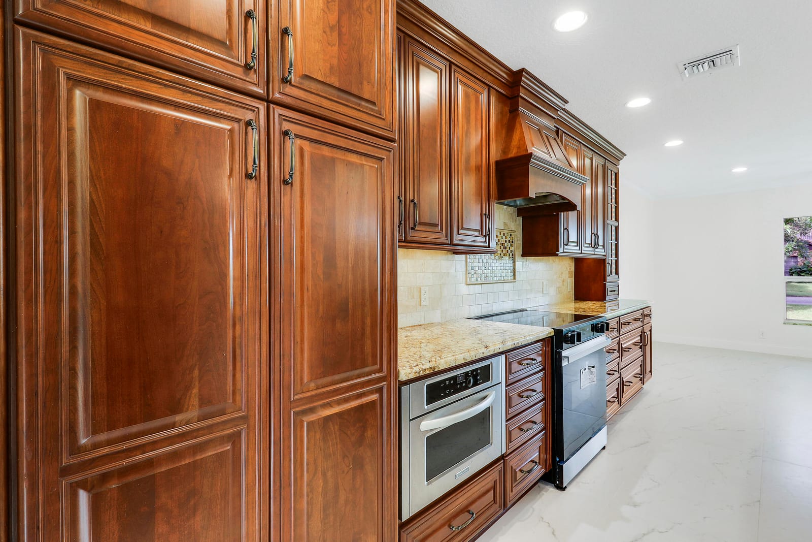 100 SW 15th Court, Boca Raton, FL 33486 photo 8