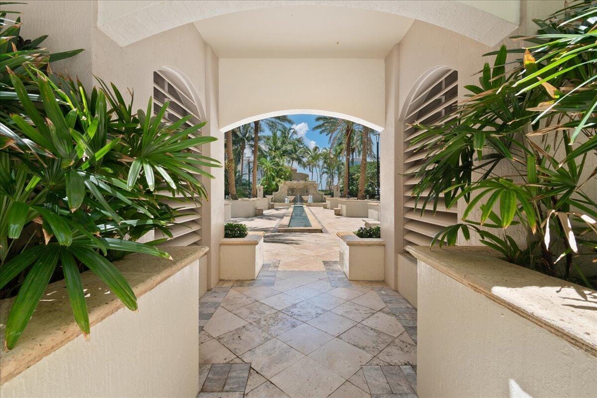 801 S Olive Avenue 118, West Palm Beach, FL 33401 photo 13