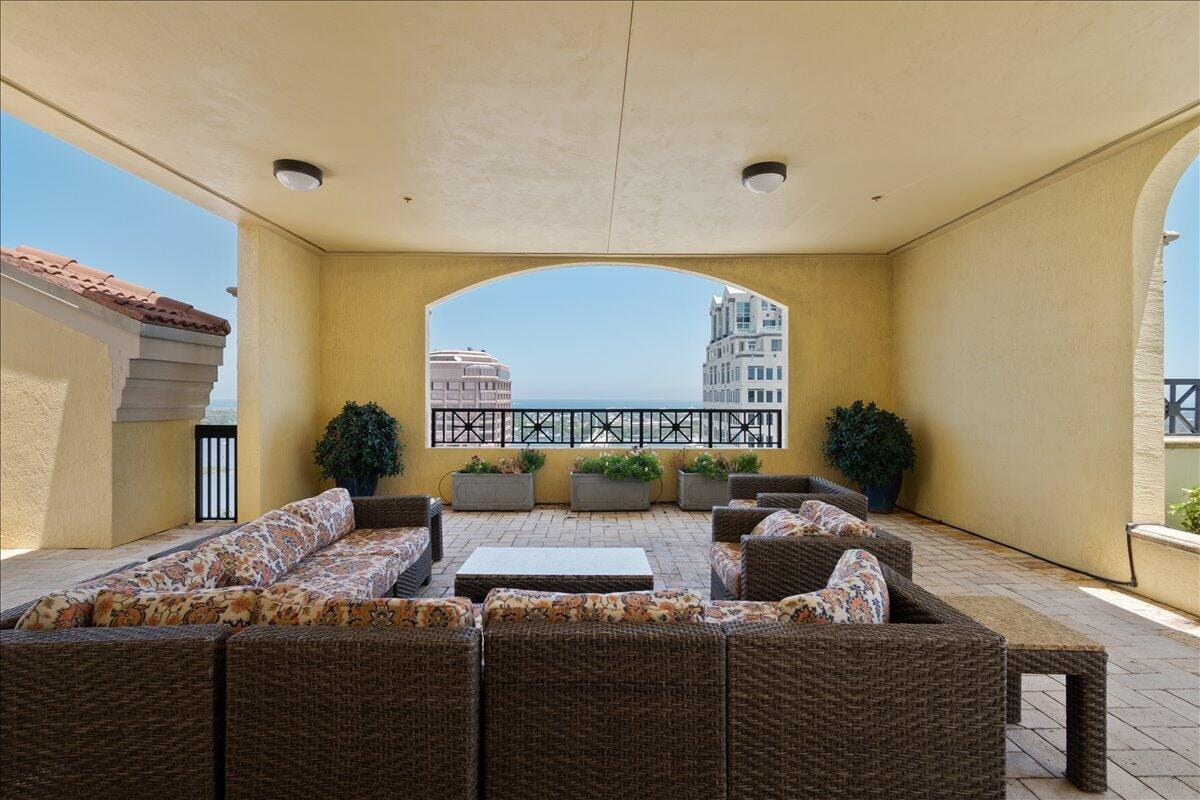 801 S Olive Avenue 118, West Palm Beach, FL 33401 photo 17