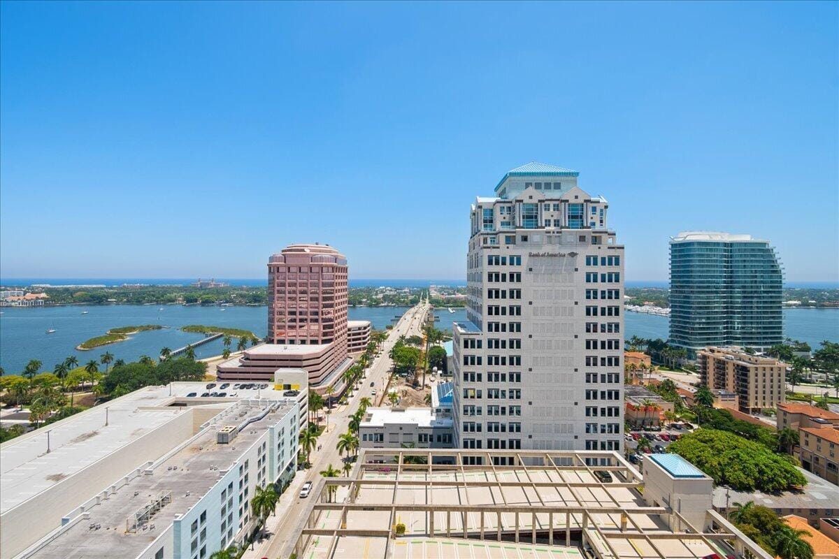 801 S Olive Avenue 118, West Palm Beach, FL 33401 photo 18