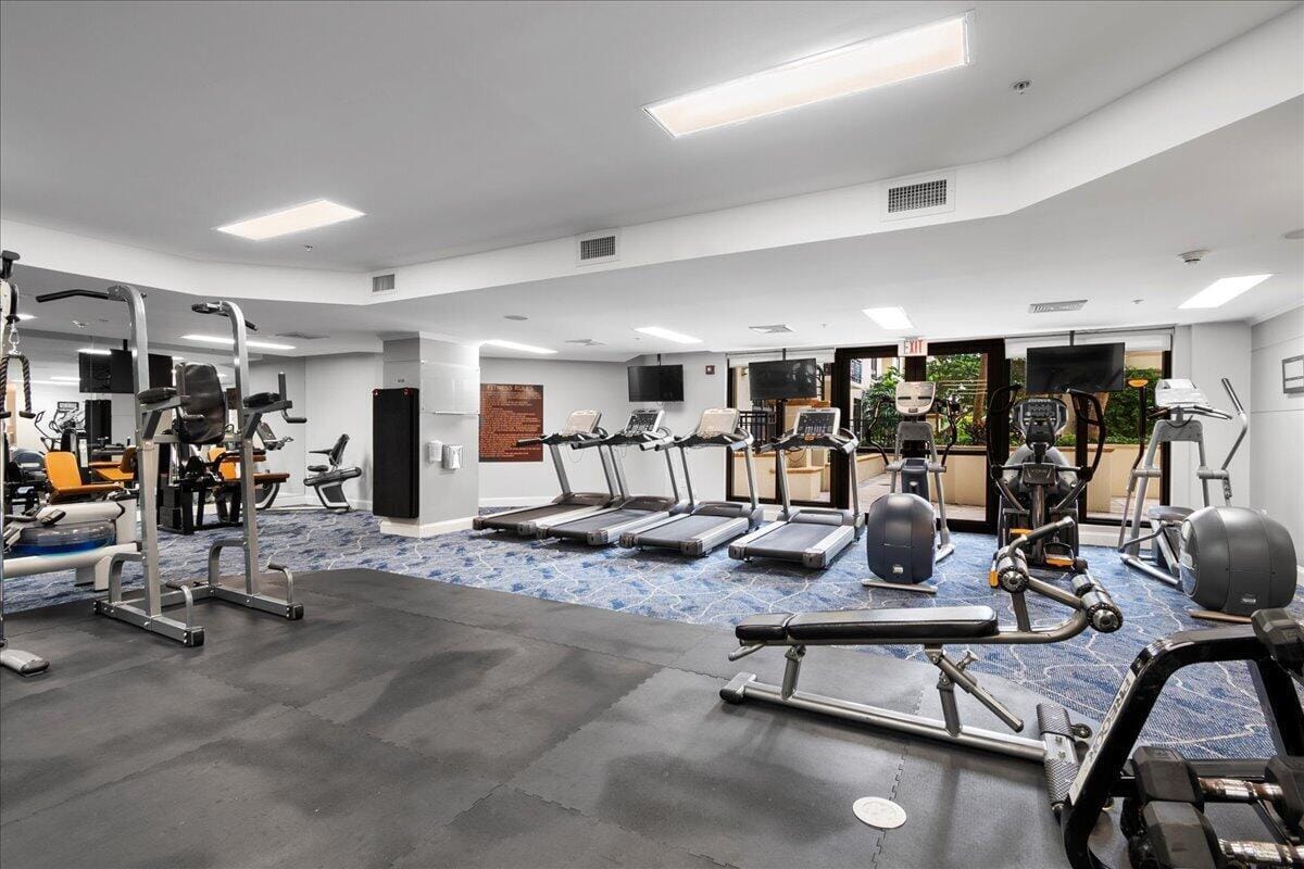 801 S Olive Avenue 118, West Palm Beach, FL 33401 photo 21