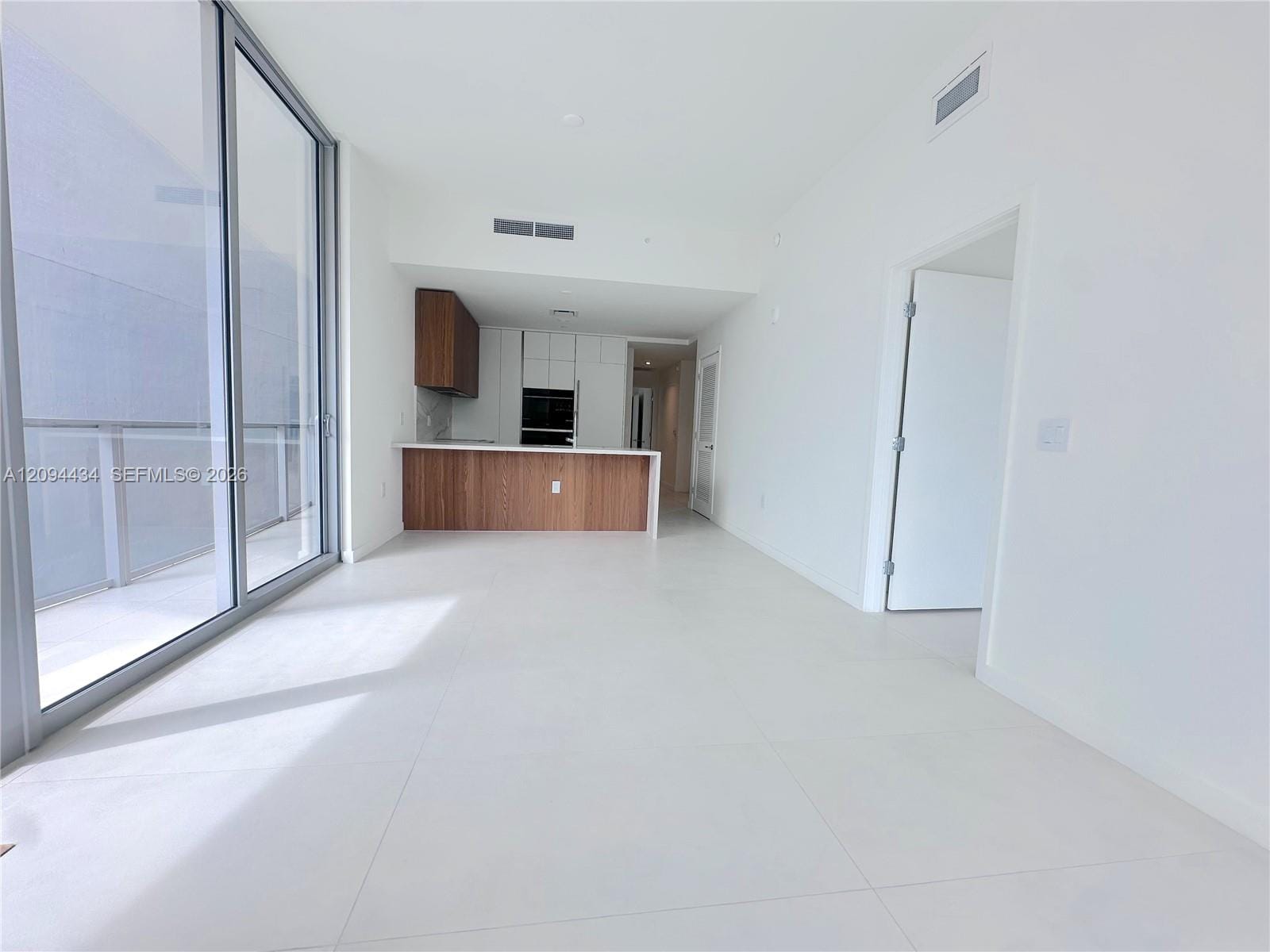 1400 Biscayne Boulevard 402, Miami, FL 33132 photo 4