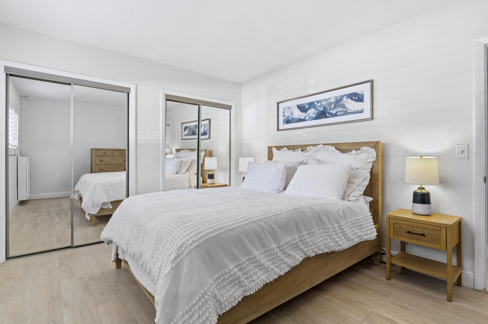 139 Sunrise Avenue 102 — photo 11
