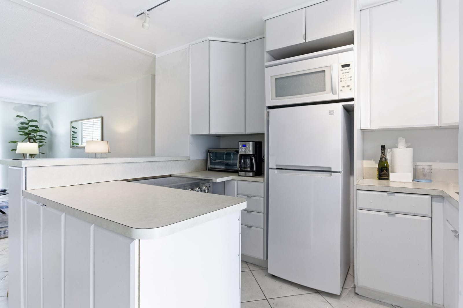 139 Sunrise Avenue 102, Palm Beach, FL 33480 photo 15