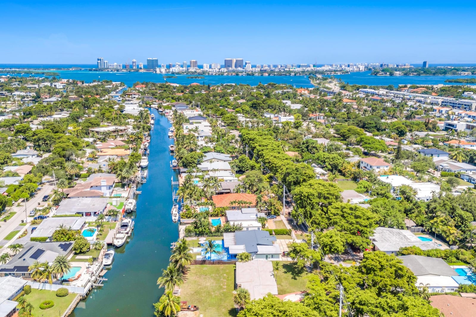 1875 Keystone Boulevard, North Miami, FL 33181 photo 21