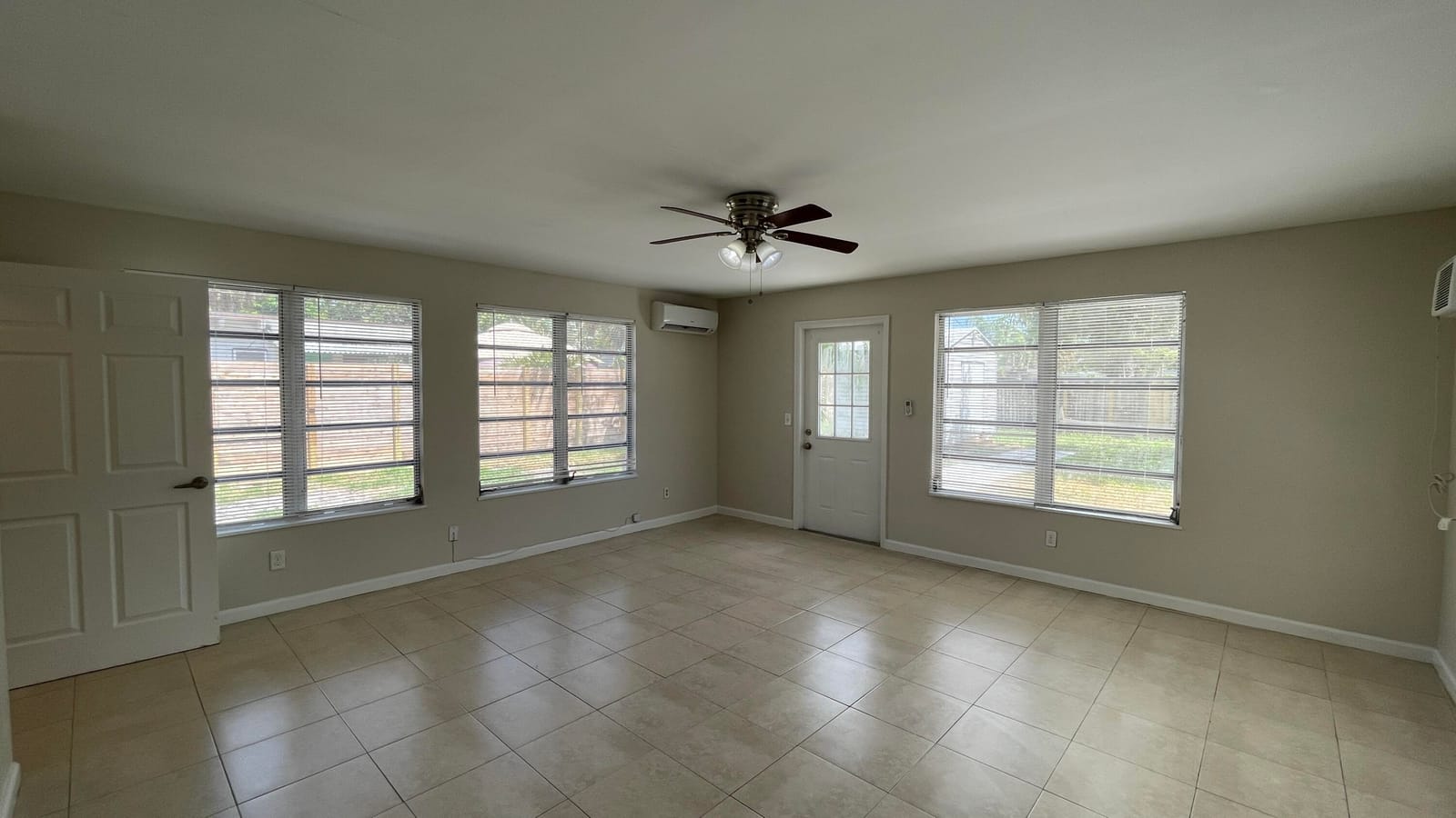 116 E CENTRAL Boulevard, Lantana, FL 33462 photo 17