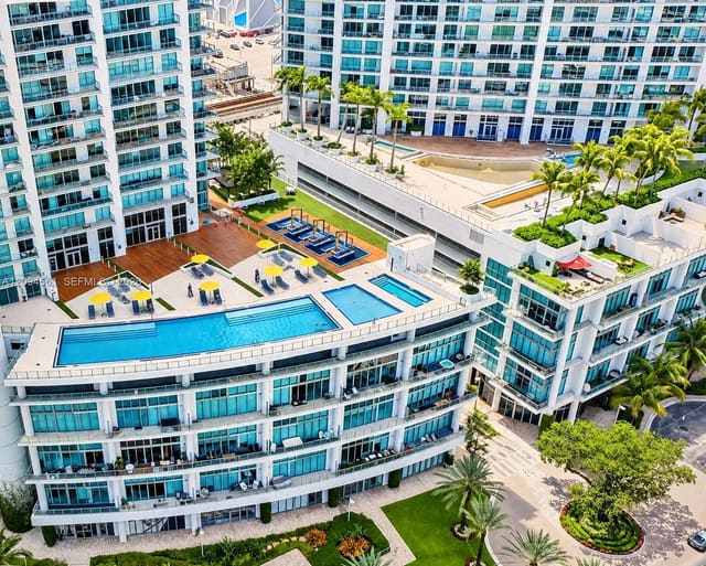 92 SW 3rd Street 1603, Miami, FL 33130