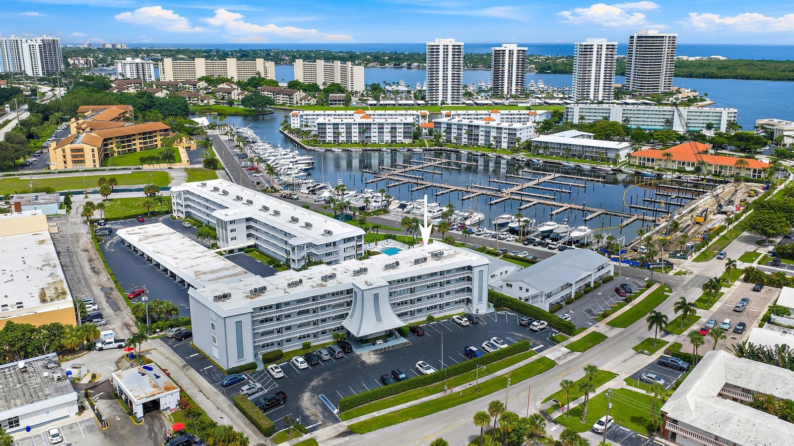 155 Yacht Club Drive 207, North Palm Beach, FL 33408 photo 22