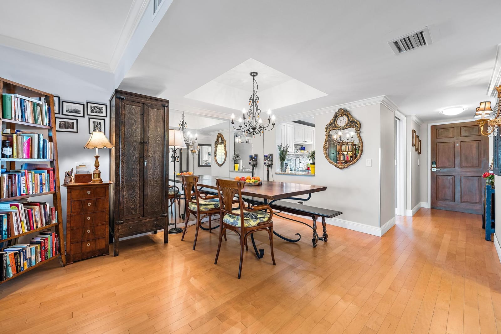 155 Yacht Club Drive 207 — photo 6