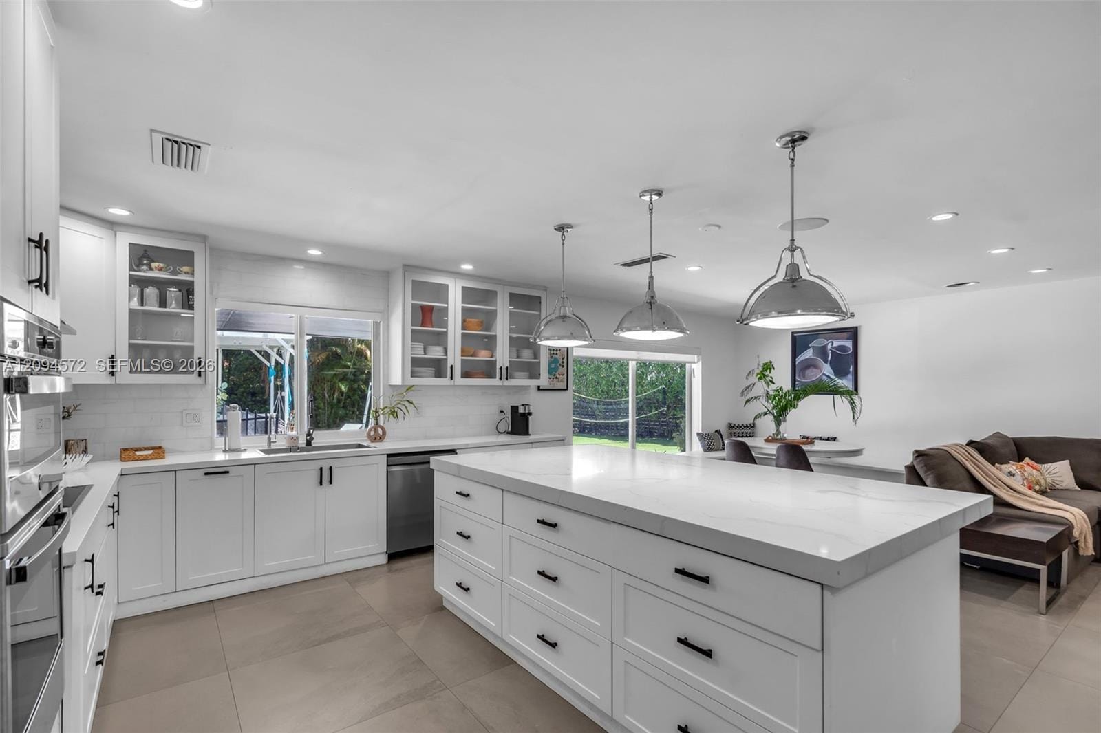 2471 NE 201st Street, Miami, FL 33180 photo 16