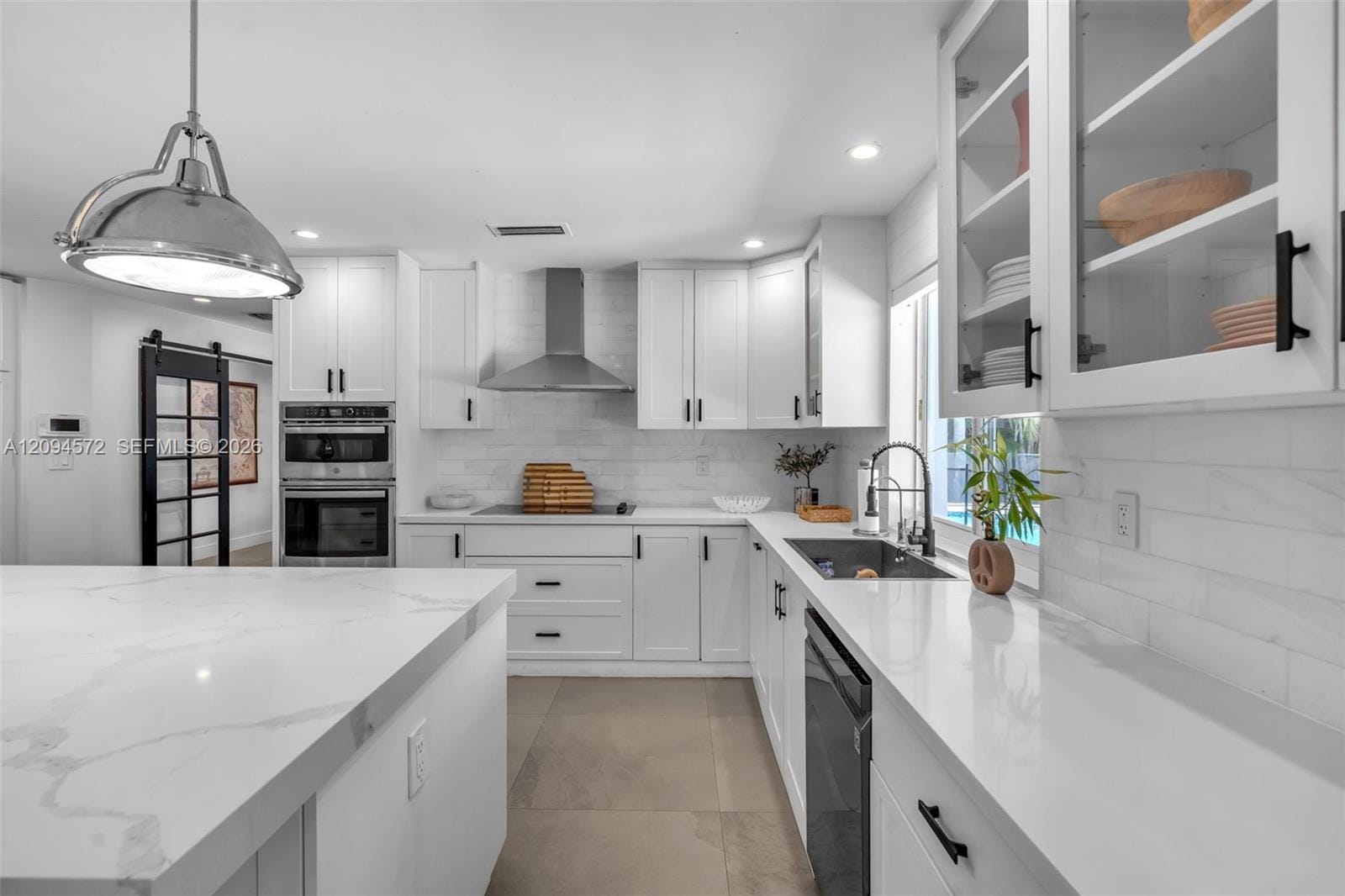 2471 NE 201st Street, Miami, FL 33180 photo 17