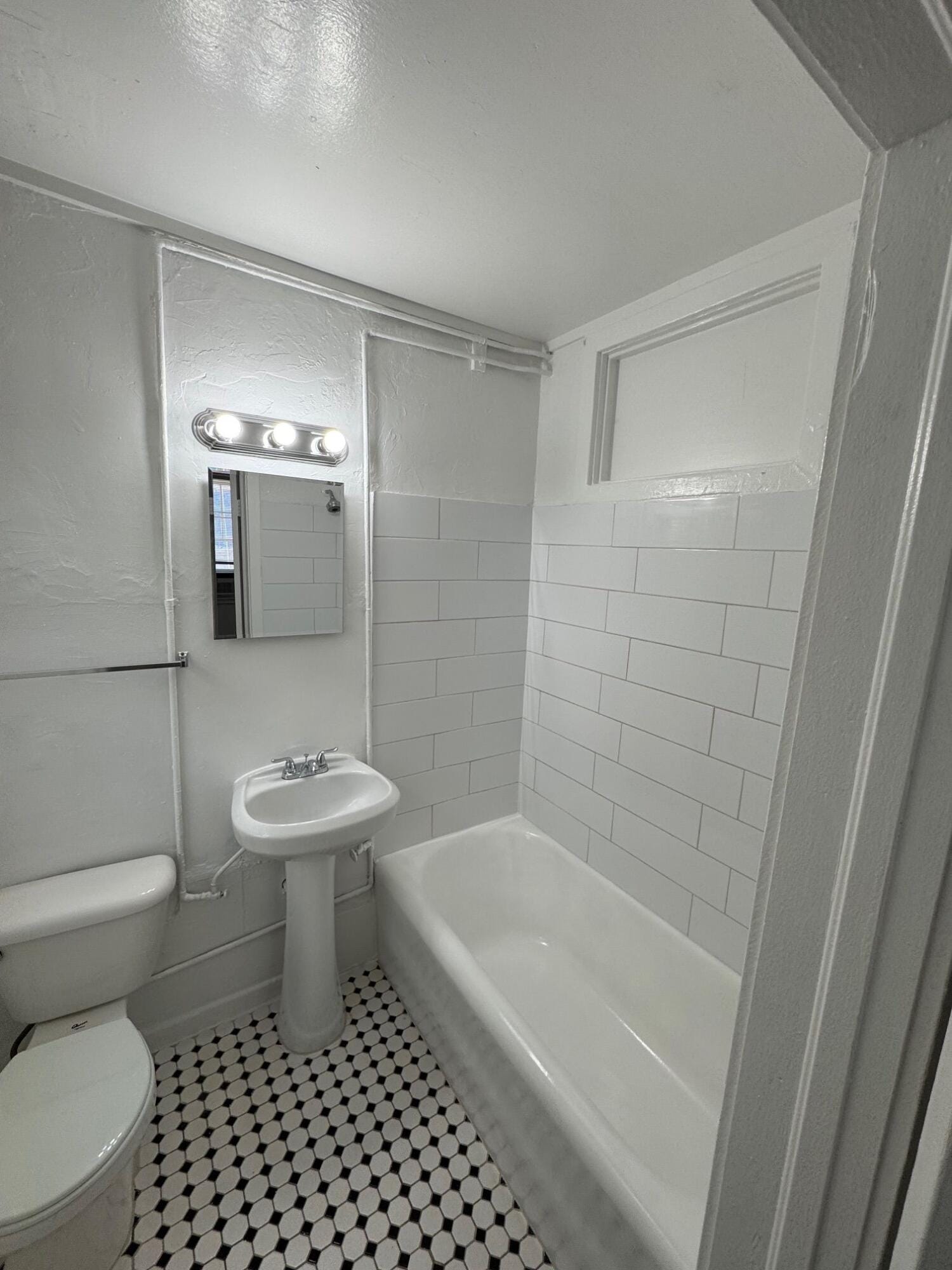 523 24th Street #11, West Palm Beach, FL 33407 photo 5