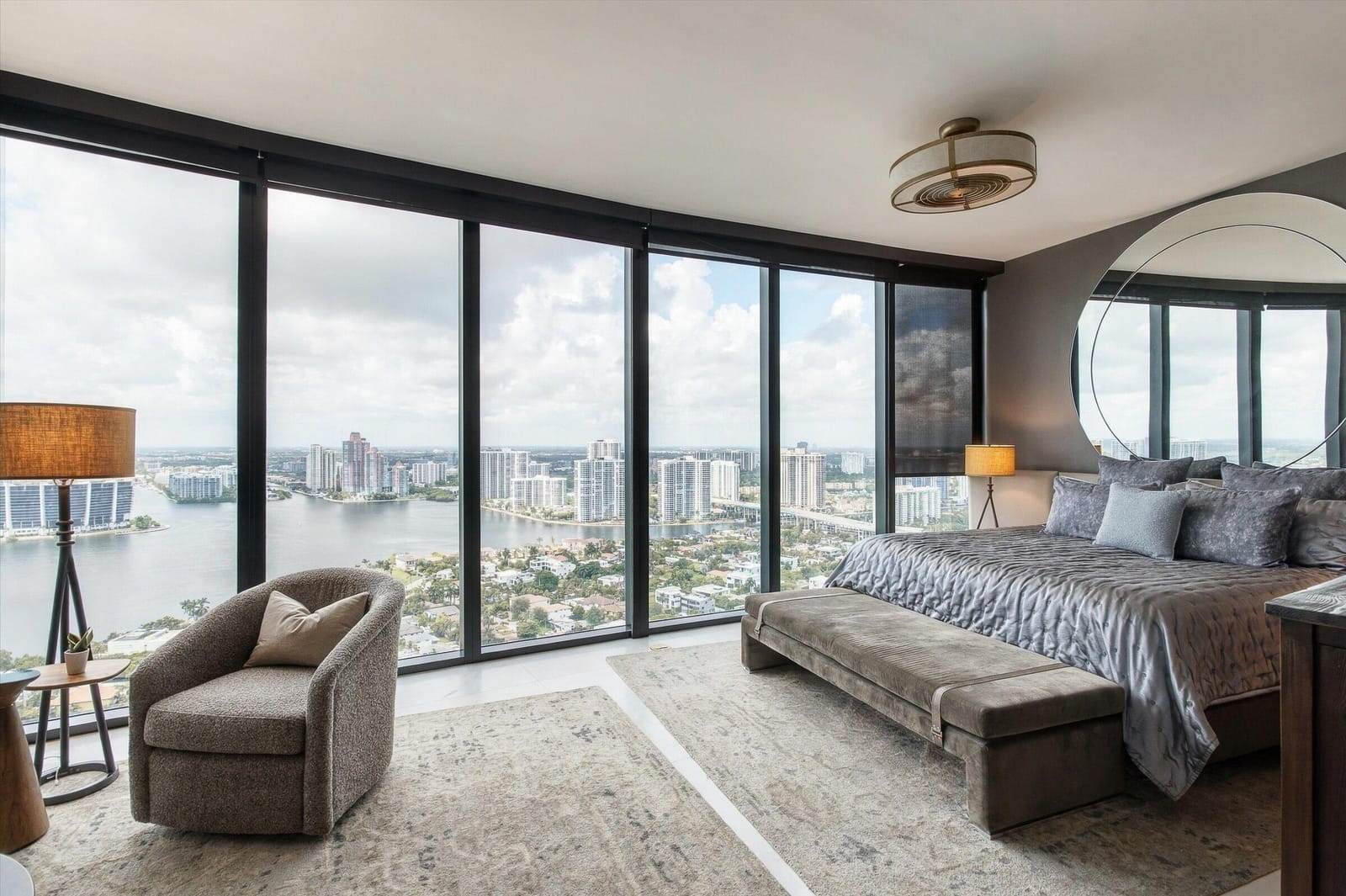 18555 Collins Avenue 3303, Sunny Isles Beach, FL 33160 photo 17
