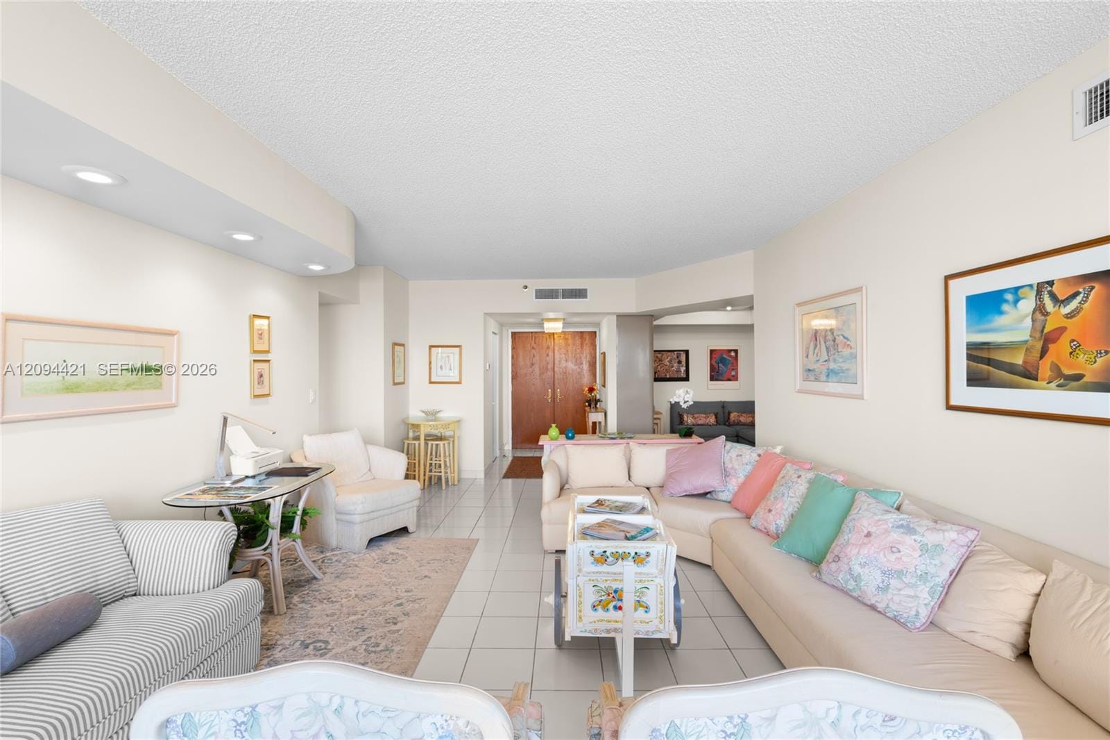 20281 E Country Club Drive 403, Aventura, FL 33180 photo 19
