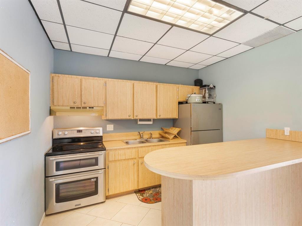 143 SE 7th Street, Deerfield Beach, FL 33441 photo 22