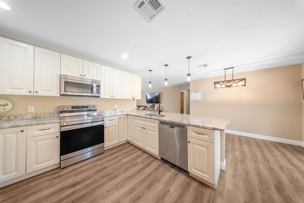 2531 Sun Up Lane, Lake Worth, FL 33462 photo 13