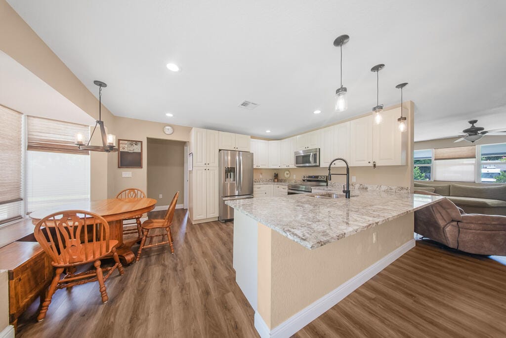 2531 Sun Up Lane, Lake Worth, FL 33462 photo 16