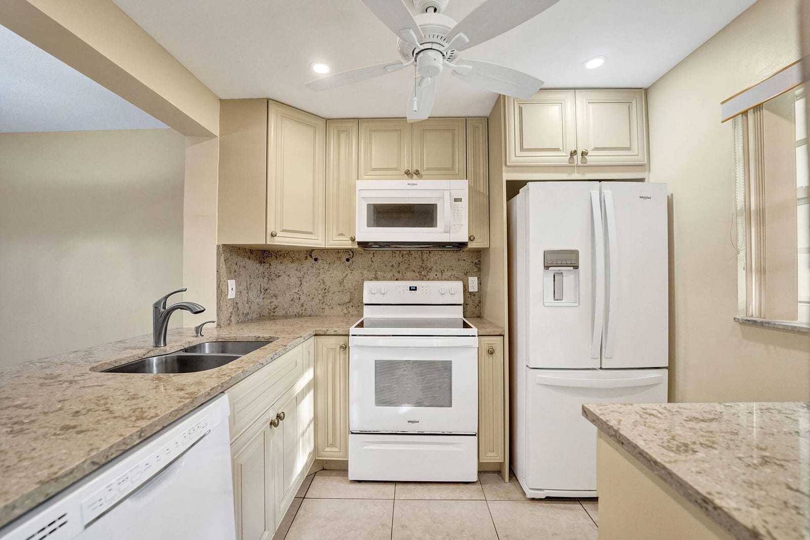 9460 Poinciana Place 203 — photo 9