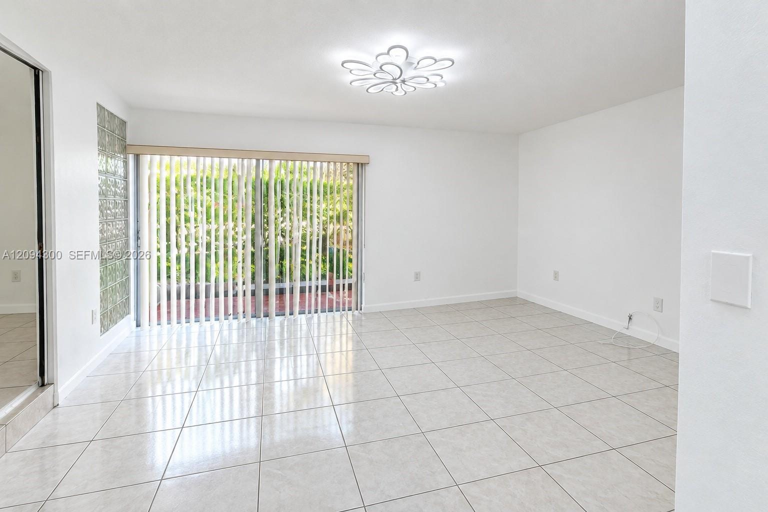 8315 SW 72nd Avenue 104B, Miami, FL 33143 photo 2