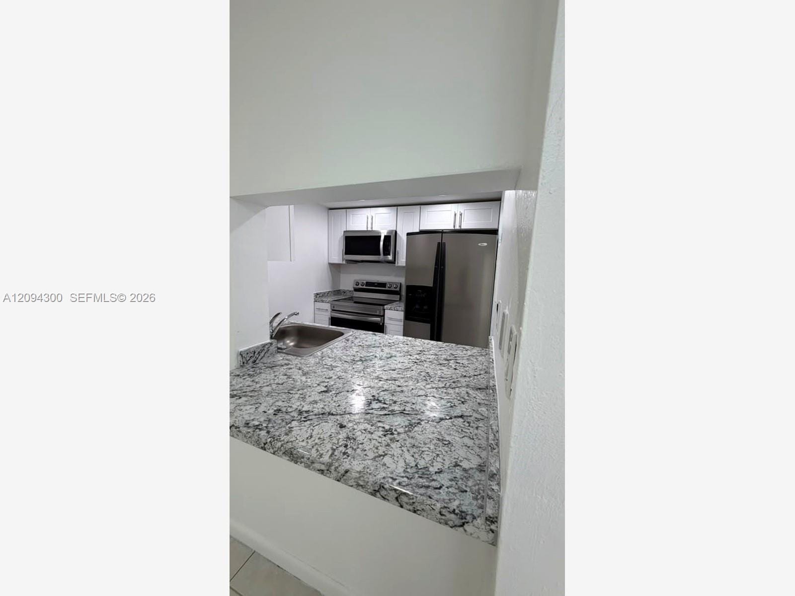 8315 SW 72nd Avenue 104B, Miami, FL 33143 photo 7