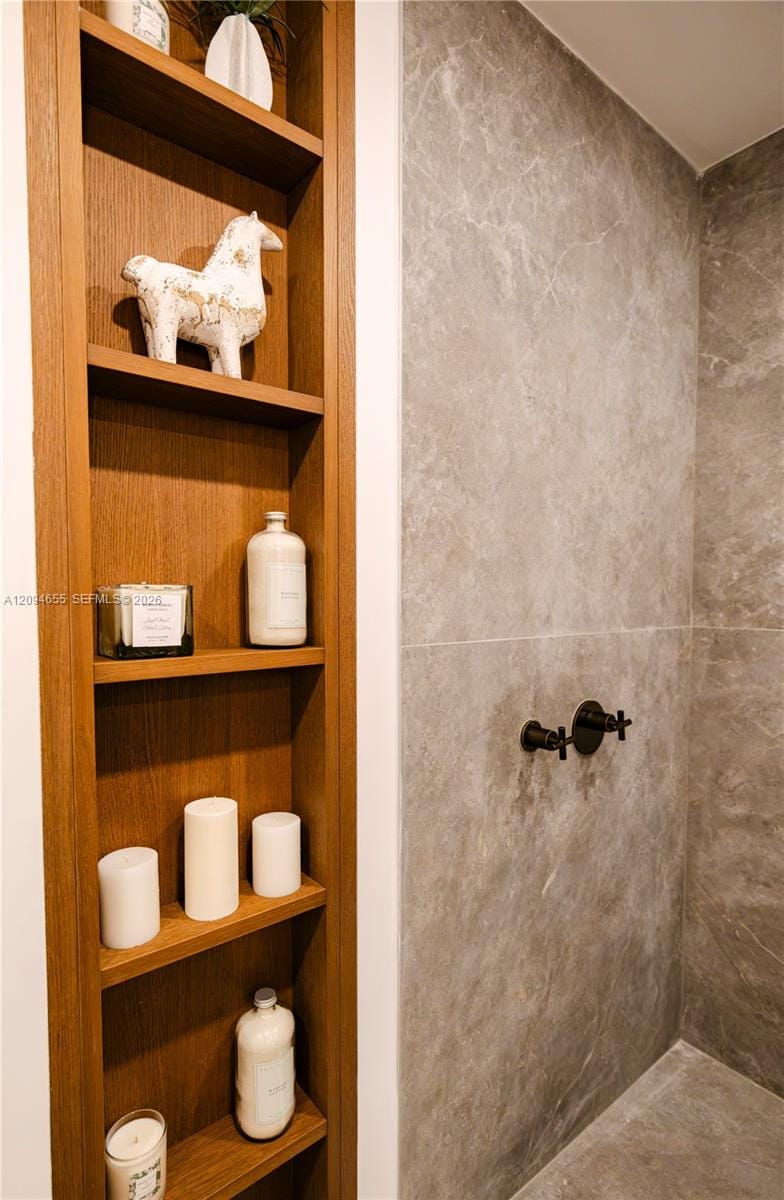 2200 Brickell Avenue 407 — photo 11