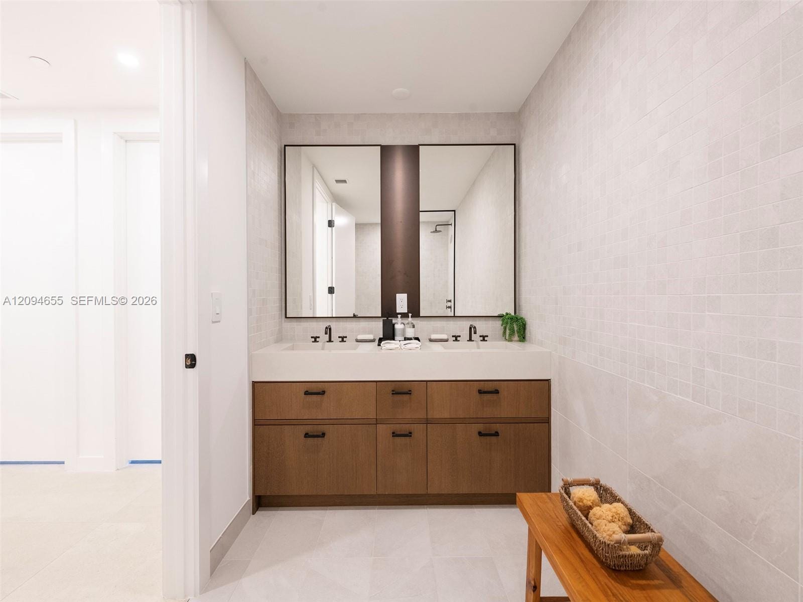 2200 Brickell Avenue 407, Miami, FL 33129 photo 17
