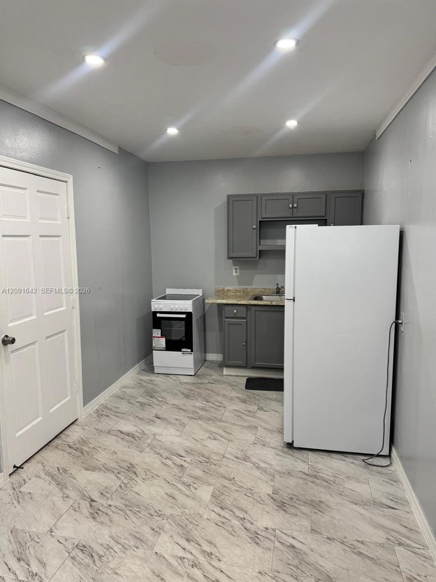 7321 Fairway Boulevard 1, Miramar, FL 33023 photo 2