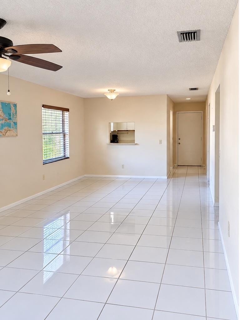 10 LAKE VISTA Trail 206, Port St. Lucie, FL 34952 photo 4