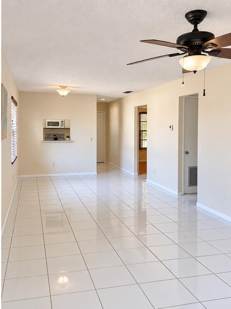 10 LAKE VISTA Trail 206, Port St. Lucie, FL 34952 photo 5