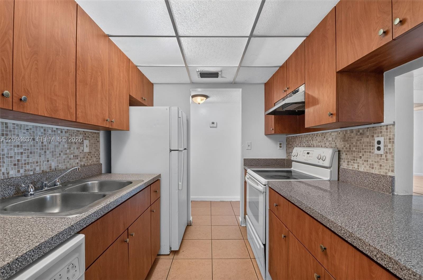 1880 N Congress Avenue 301 — photo 3
