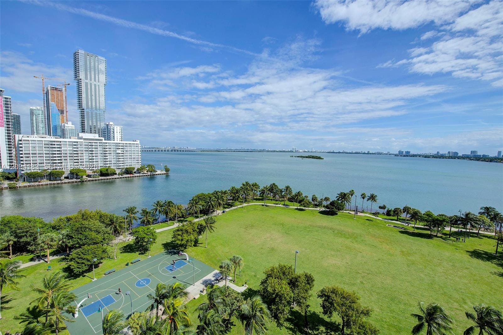 1900 N Bayshore Drive 4604 — photo 7