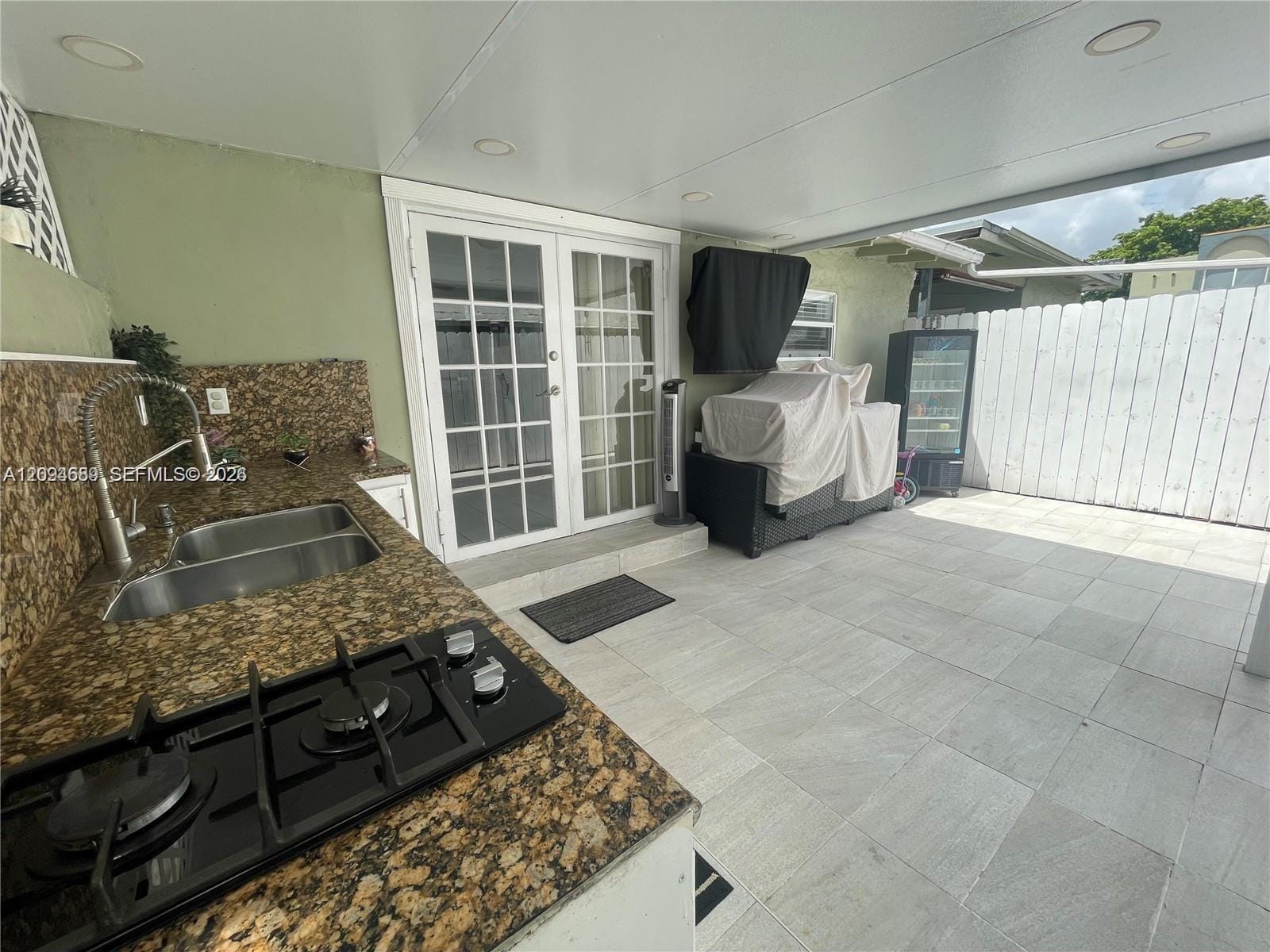 961 W 37th Terrace 30, Hialeah, FL 33012 photo 13
