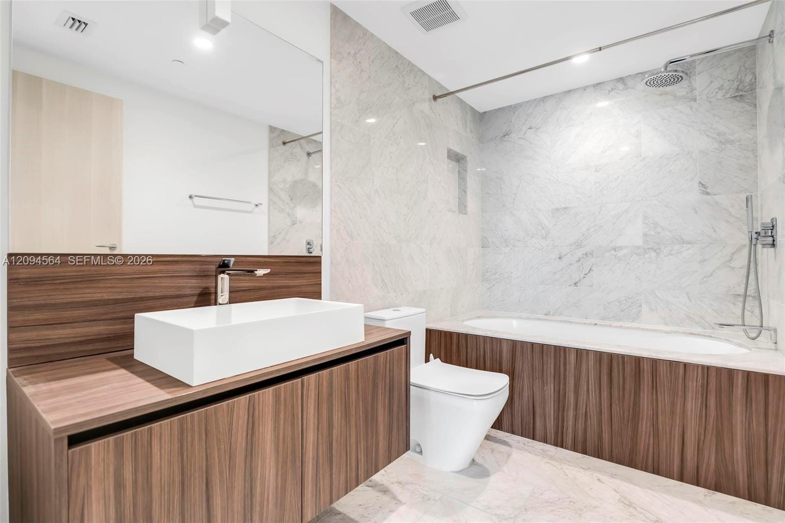 1000 Brickell Plaza 2304, Miami, FL 33131 photo 19