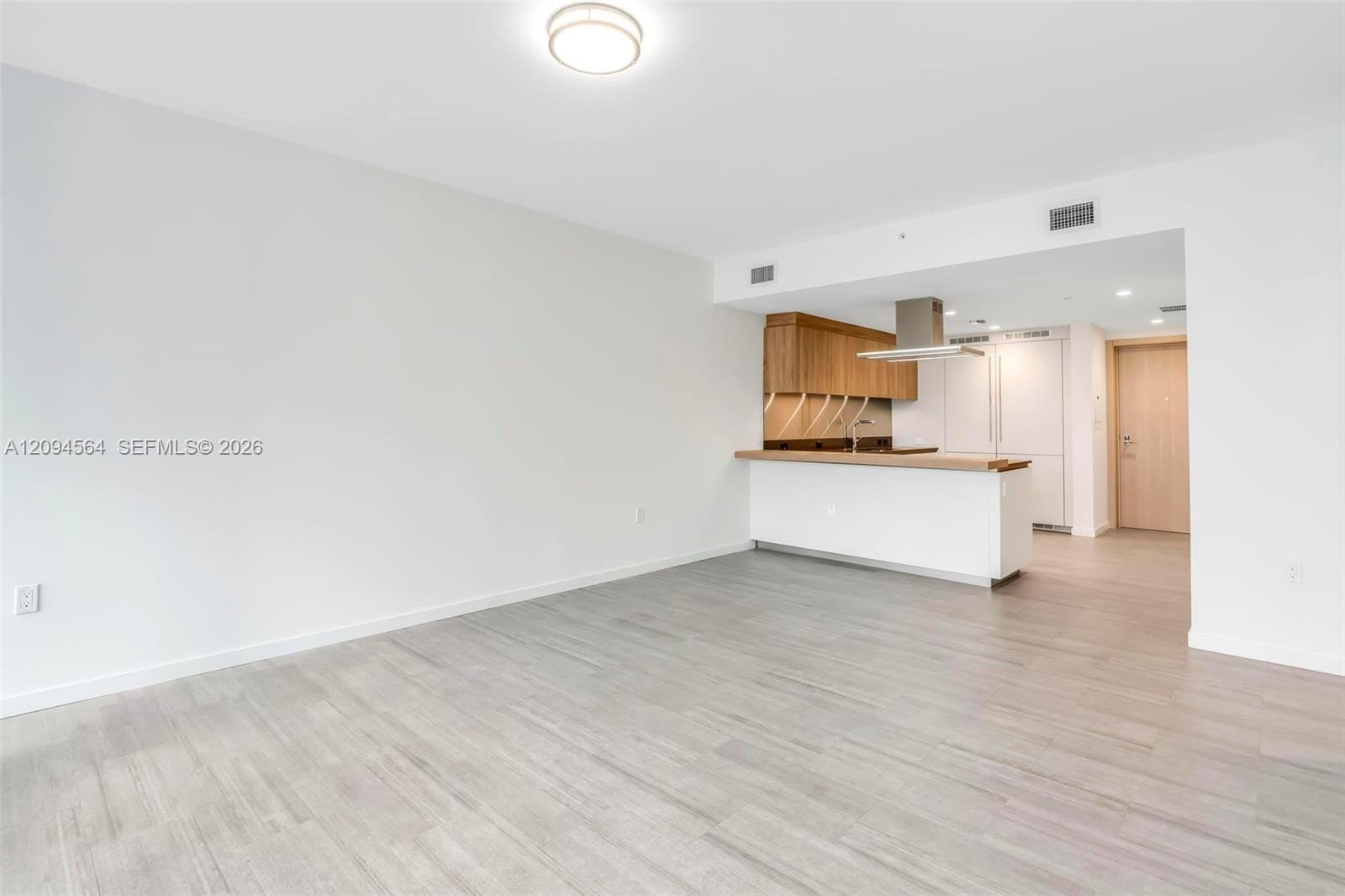 1000 Brickell Plaza 2304 — photo 6