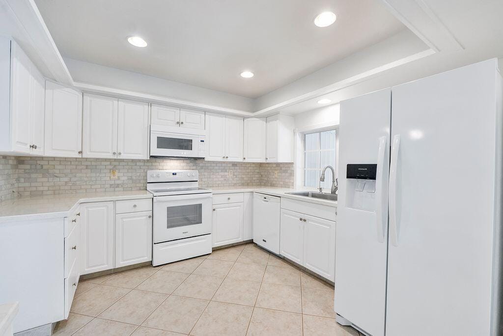 1344 NW 100TH Avenue — photo 4