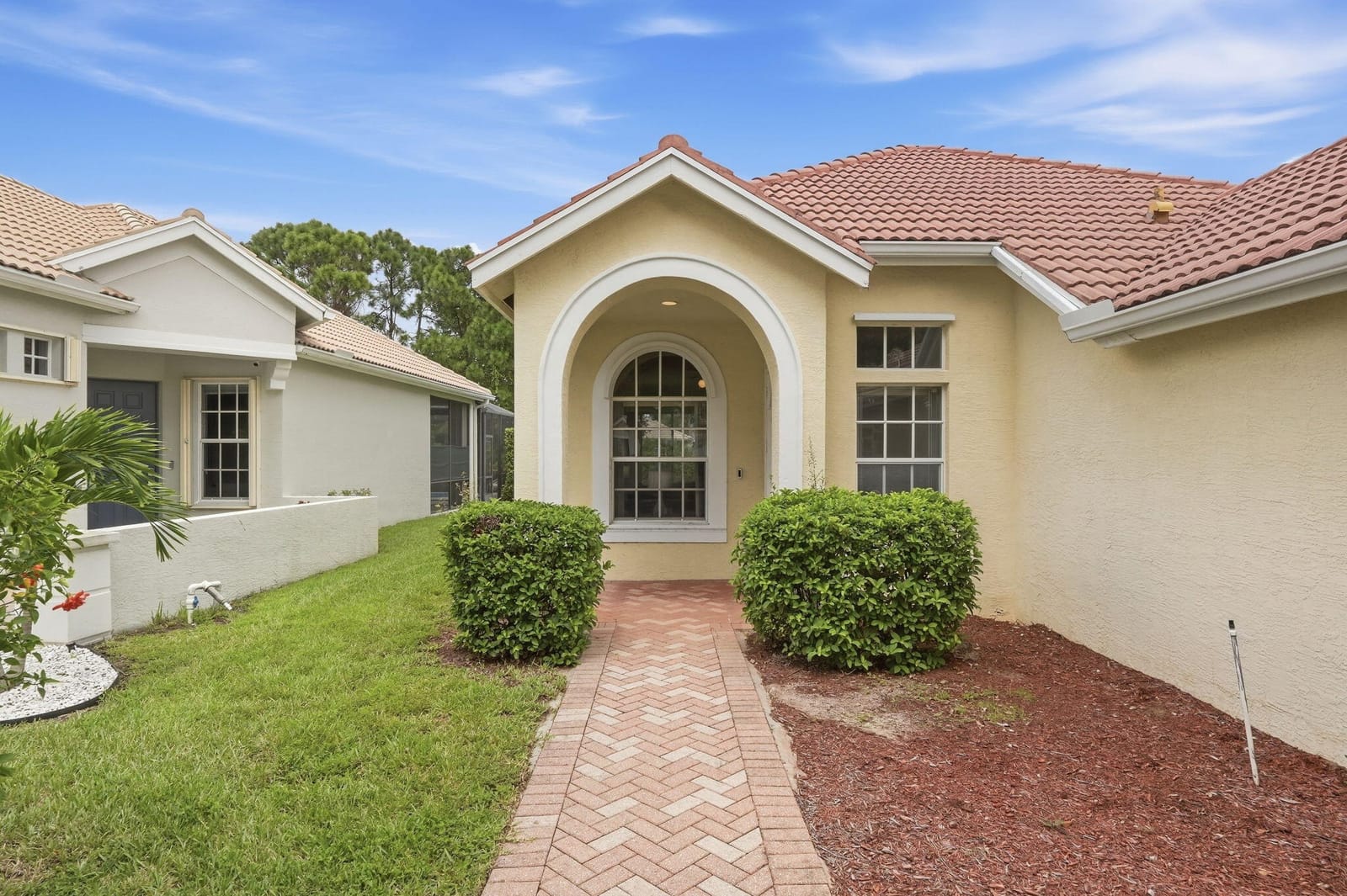 707 SW San Salvador Cove, Port St. Lucie, FL 34986 photo 2