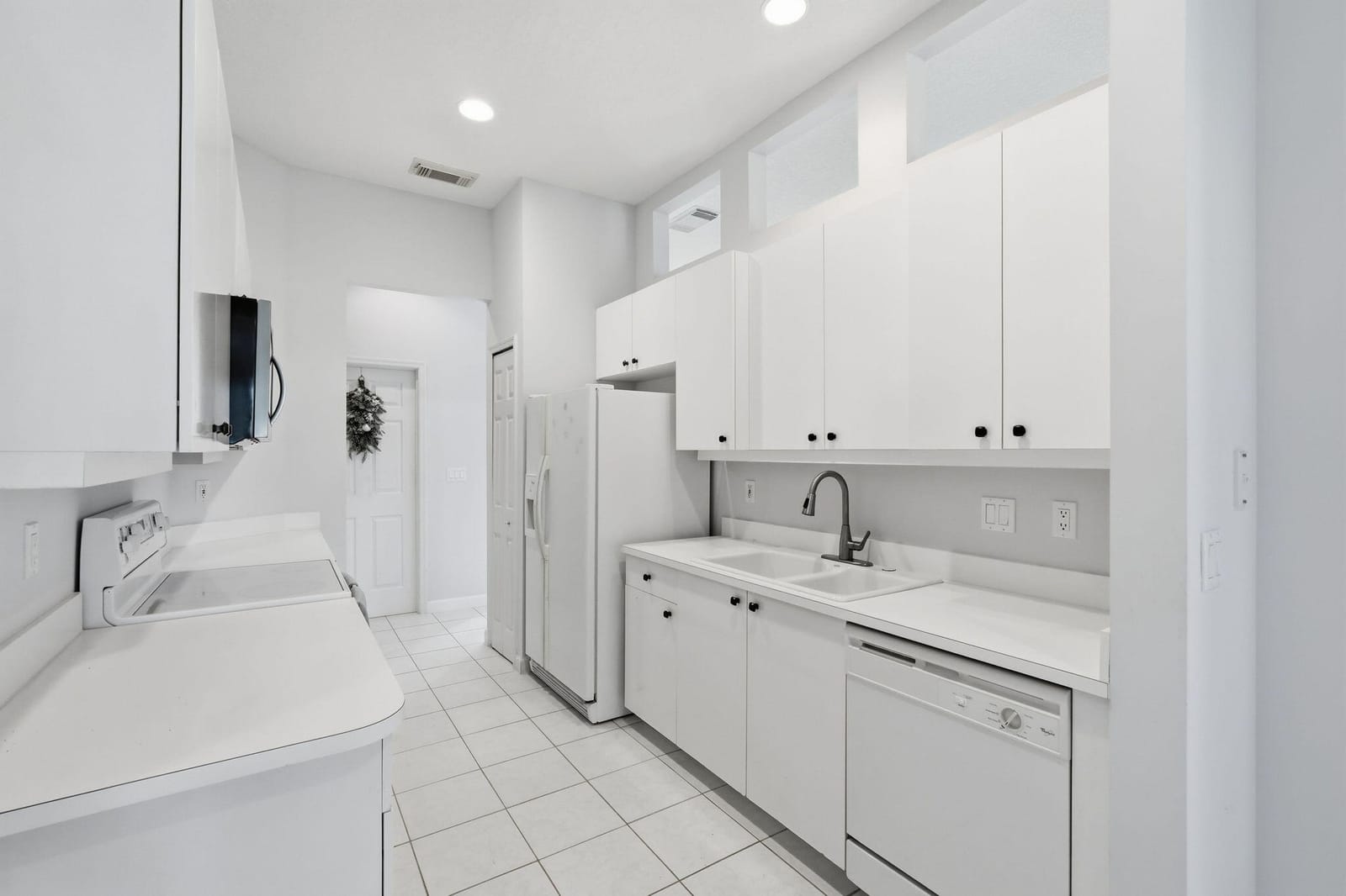 707 SW San Salvador Cove, Port St. Lucie, FL 34986 photo 16