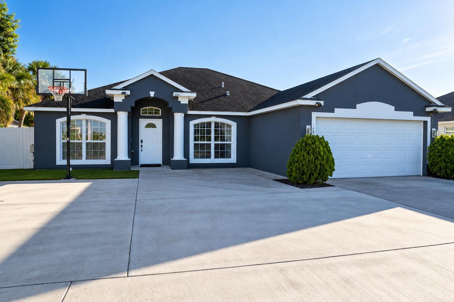 1402 SW CALIFORNIA Boulevard, Port St. Lucie, FL 34953 photo 2