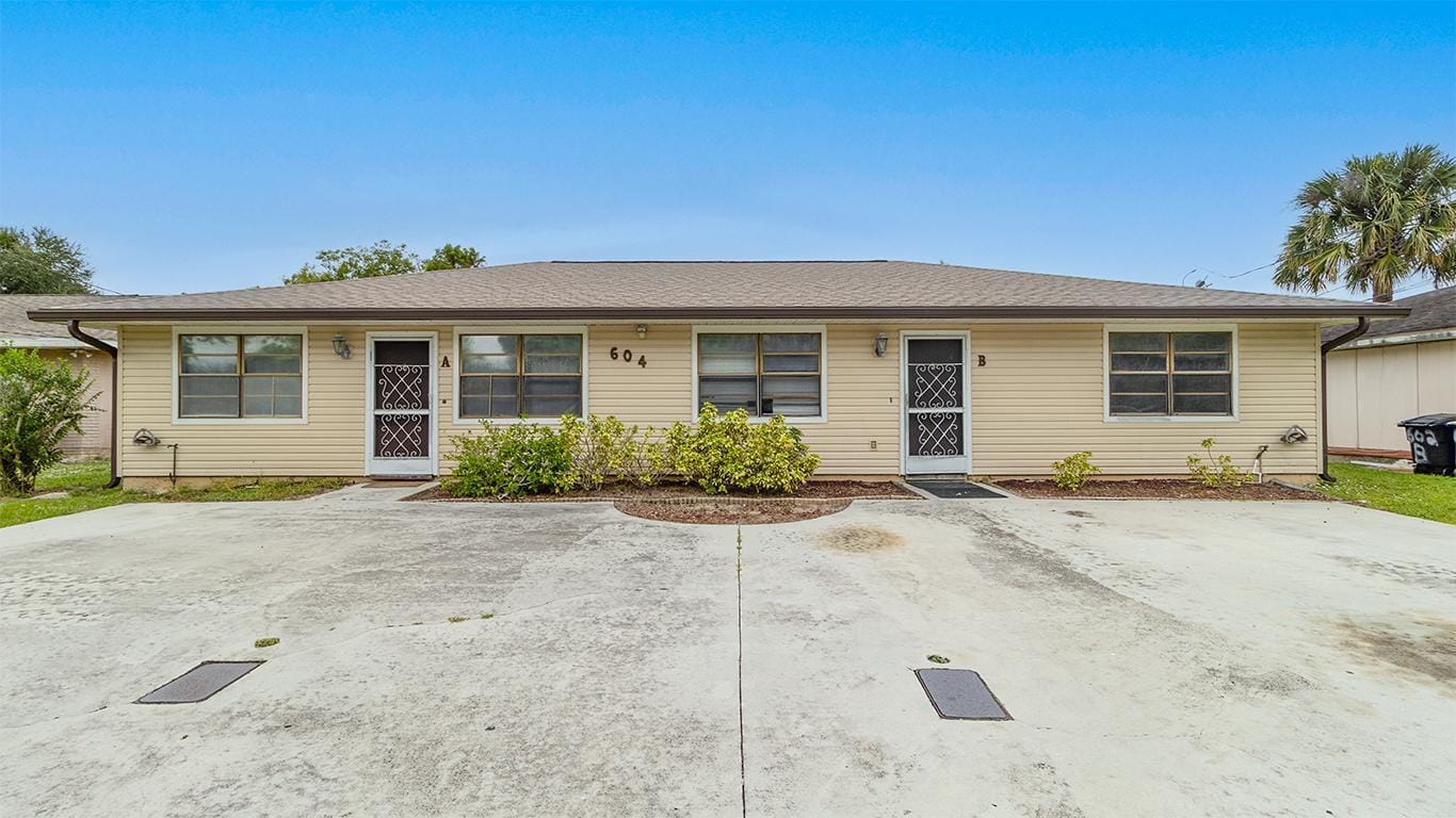 604 ROSELYN Avenue A, Fort Pierce, FL 34982 photo 3
