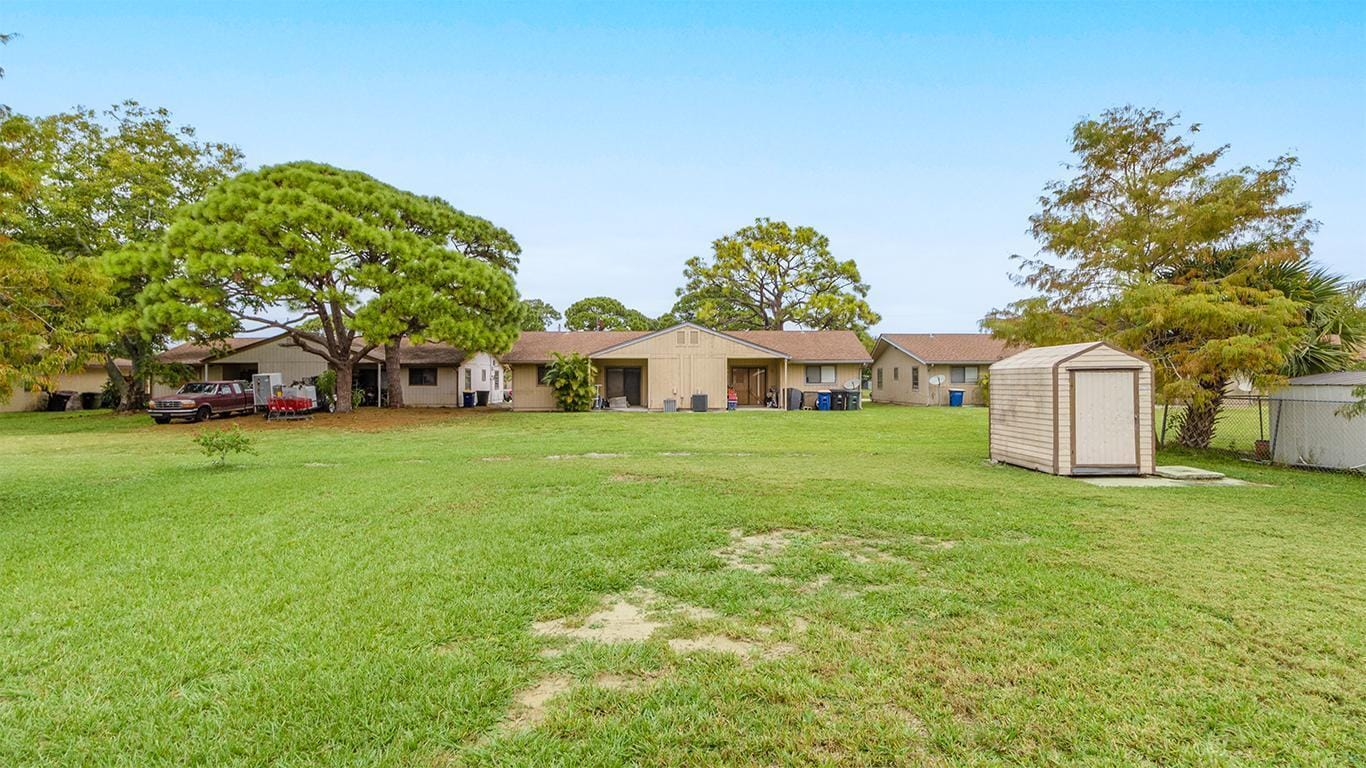 604 ROSELYN Avenue A, Fort Pierce, FL 34982 photo 6