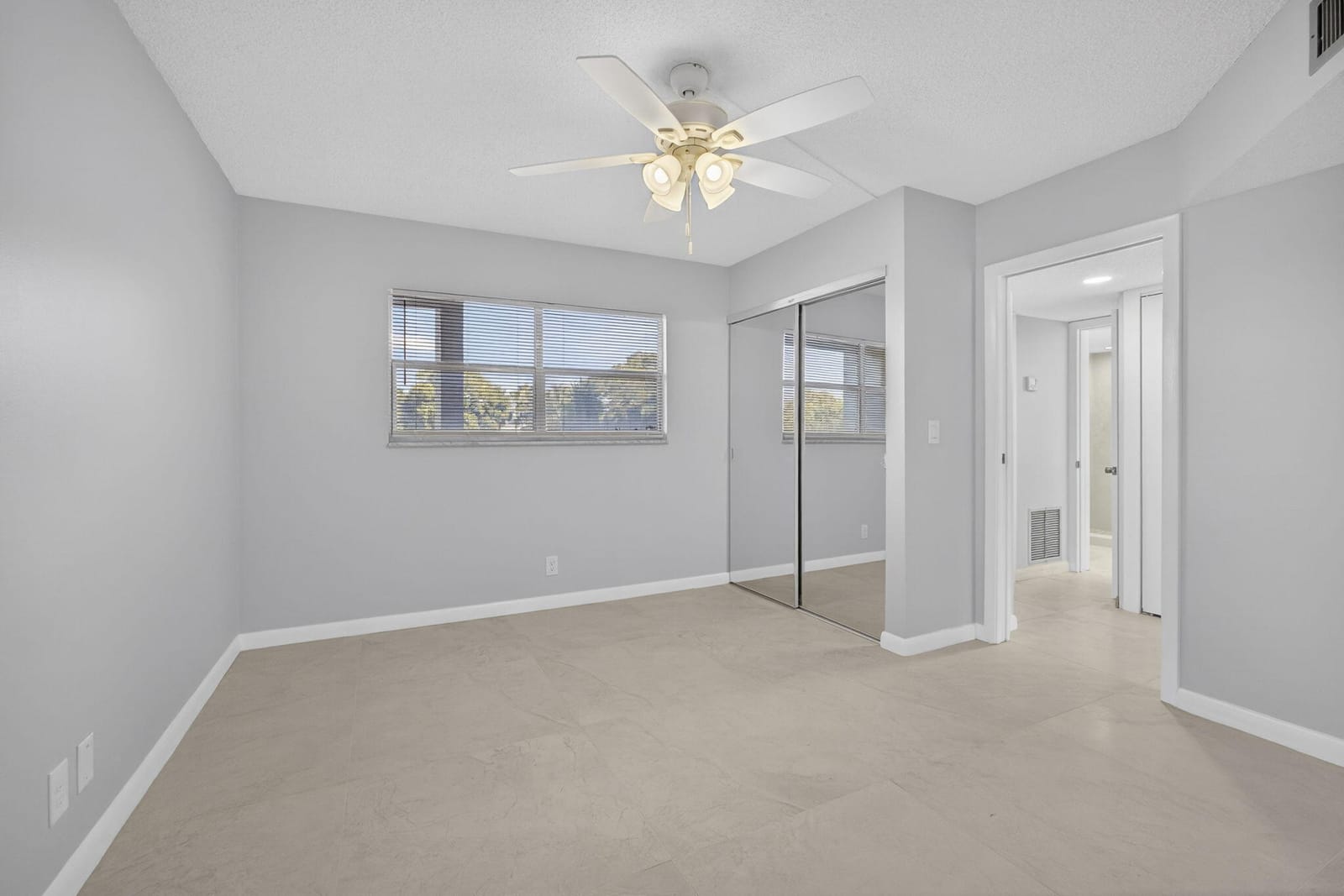 3590 Via Poinciana 202 — photo 11