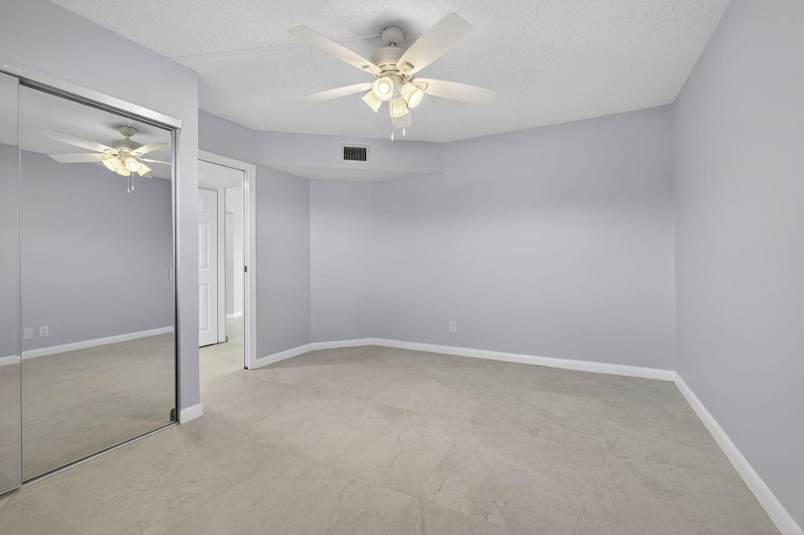 3590 Via Poinciana 202 — photo 12