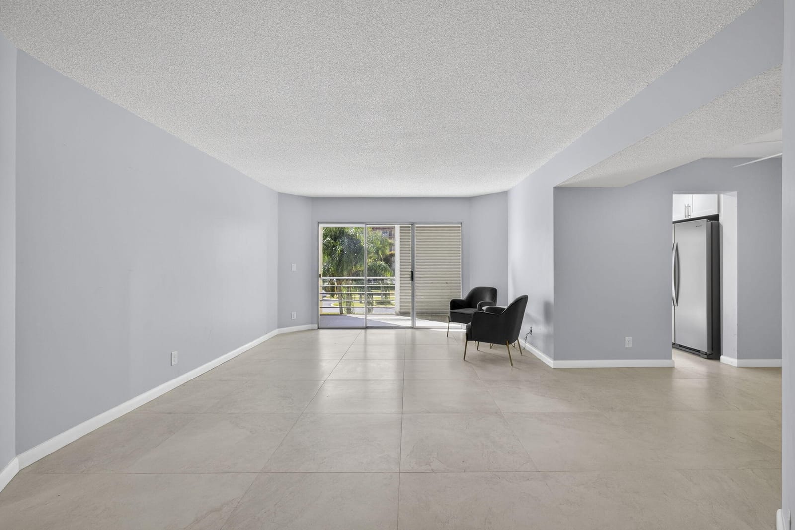 3590 Via Poinciana 202, Lake Worth, FL 33467 photo 19