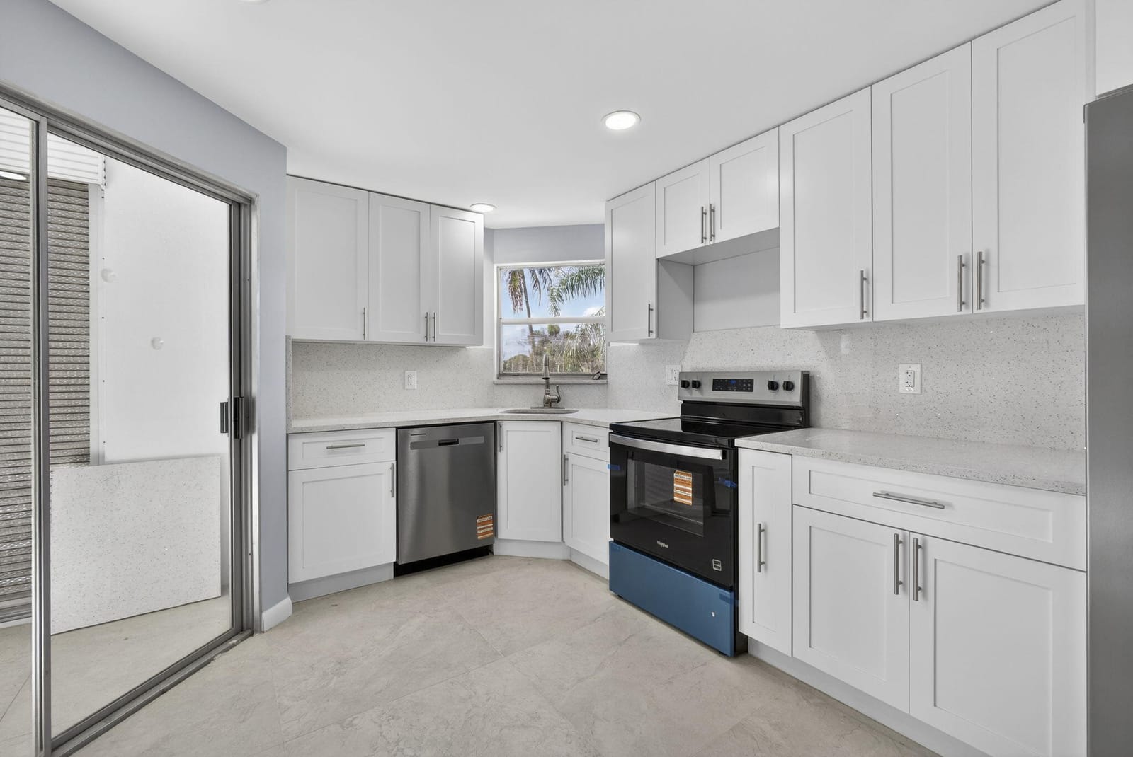3590 Via Poinciana 202, Lake Worth, FL 33467 photo 27