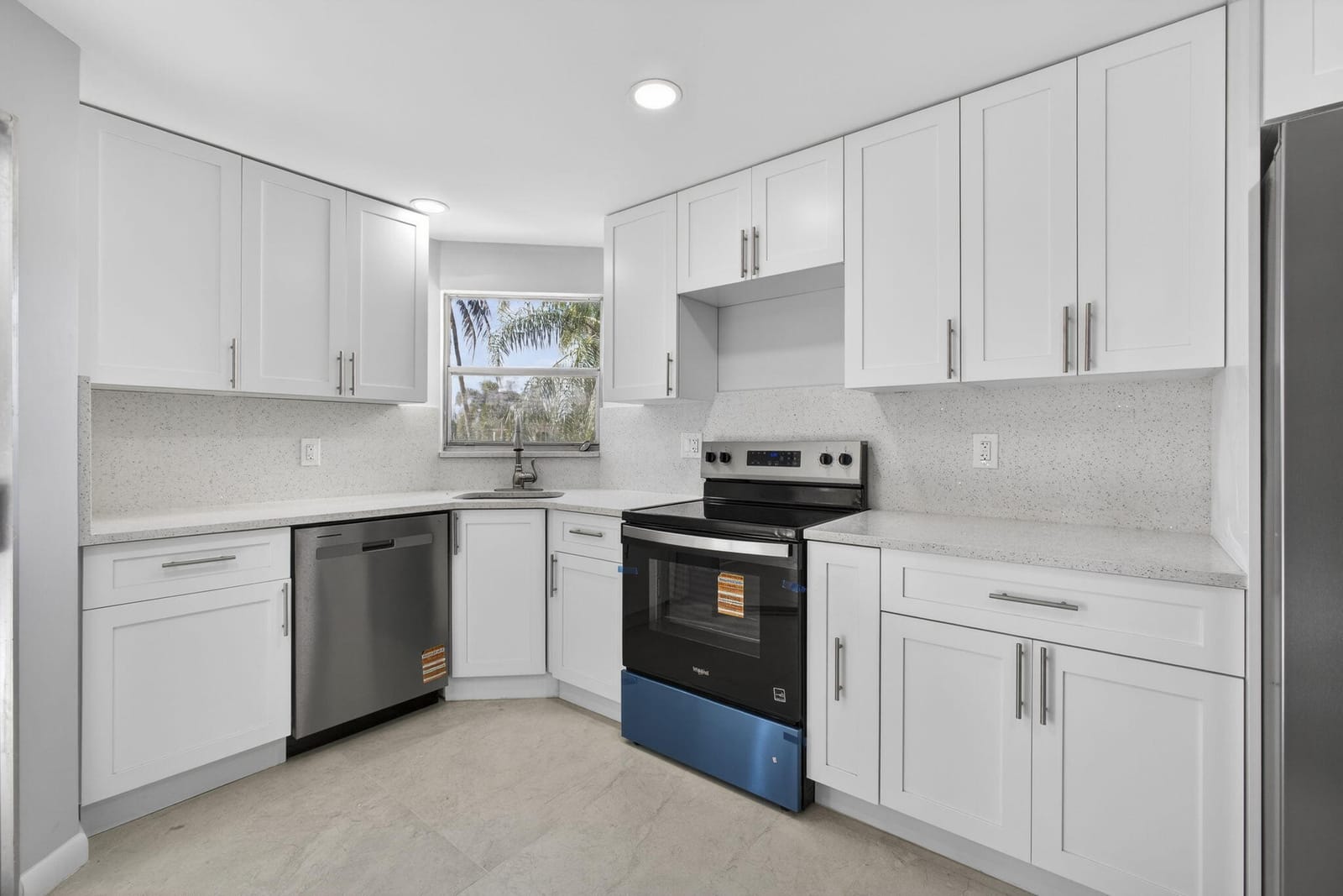 3590 Via Poinciana 202, Lake Worth, FL 33467 photo 28