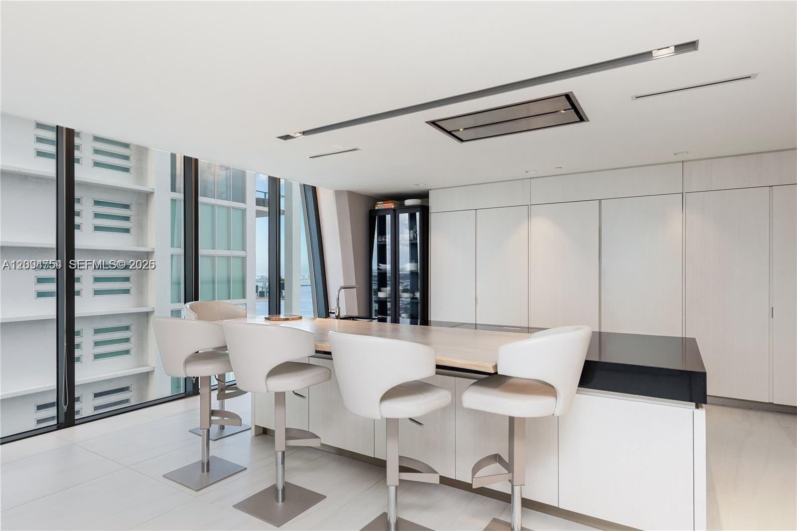 1000 Biscayne Boulevard 3502, Miami, FL 33132 photo 16