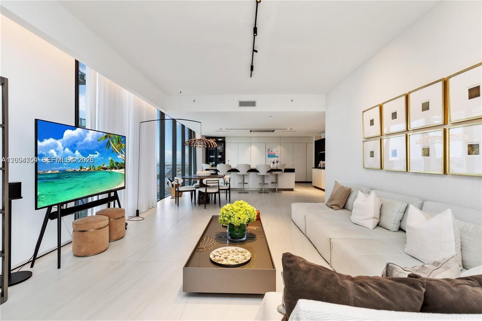 1000 Biscayne Boulevard 3502, Miami, FL 33132 photo 26